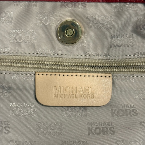 Michael Kors Red Patent Leather Tote Bag - Picture 12 of 14